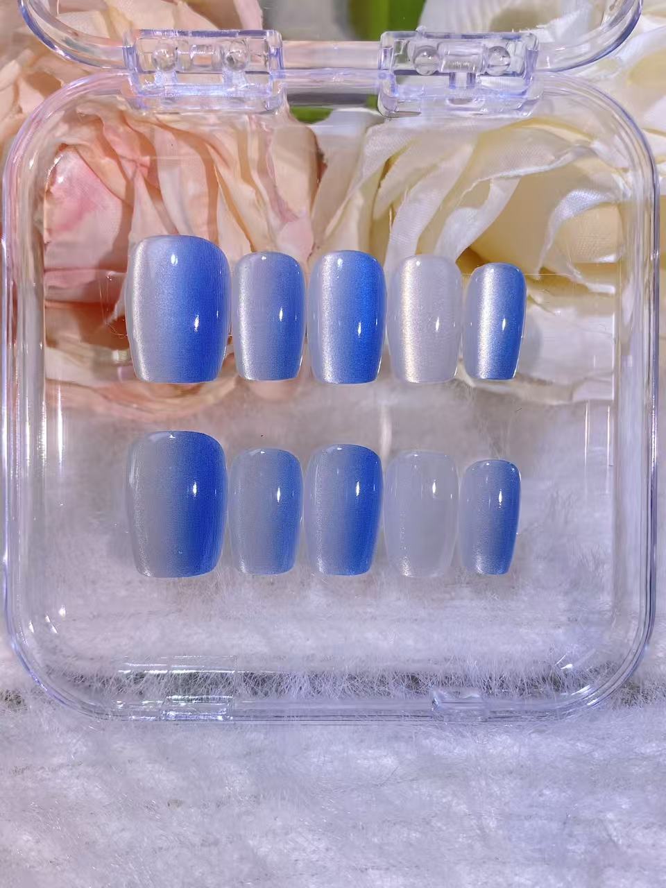 (295) ホワイトブルーマグネット